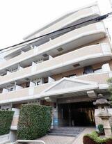 ル・ピニヨン六本木