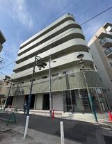 目黒ミシェルヨコマエ