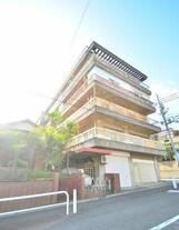 グランシャトウ本館