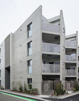 クラリティア都立大学