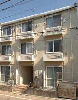 レオパレスルルド