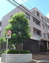 ローレルフラット