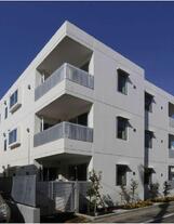 ヒルズ柿の木坂